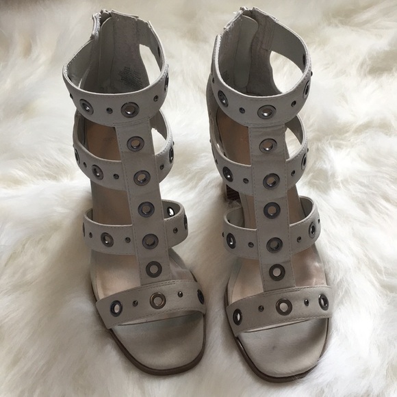 Simply Vera Vera Wang Gladiator Style Heel - Picture 3 of 13